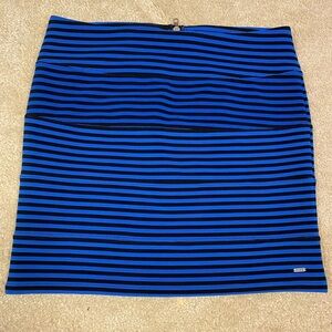 PINK bodycon skirt. Size M